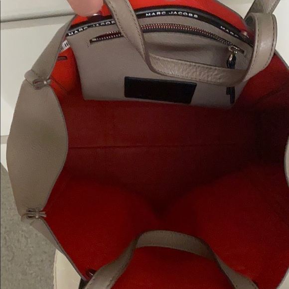 Marc Jacobs The Tag Bag - Picture 2 of 4